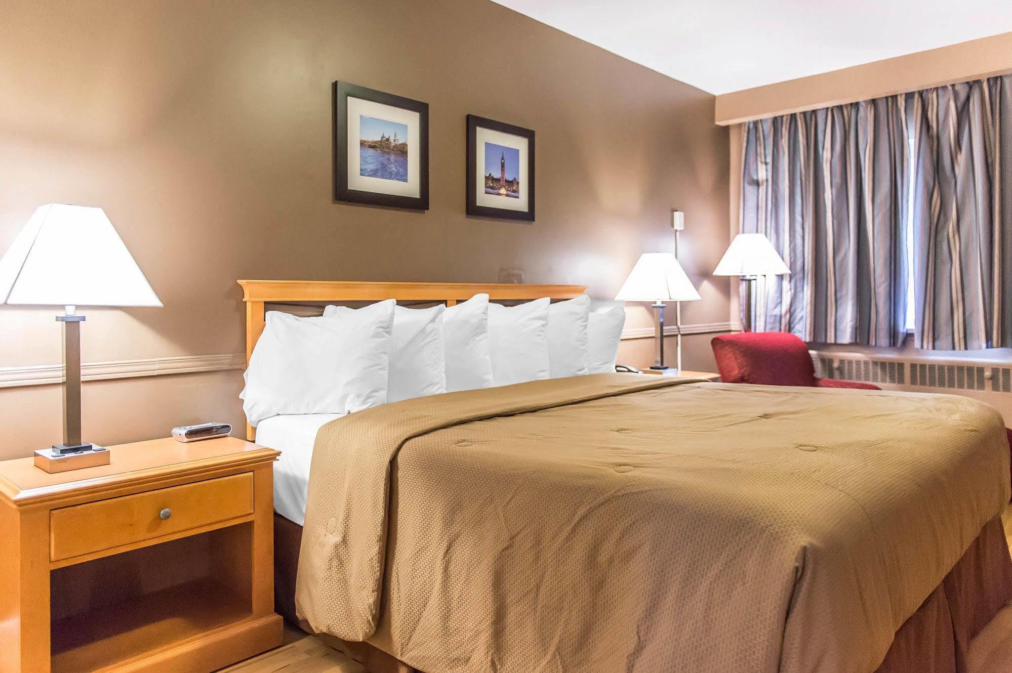 Econo Lodge Downtown Ottawa Dış mekan fotoğraf