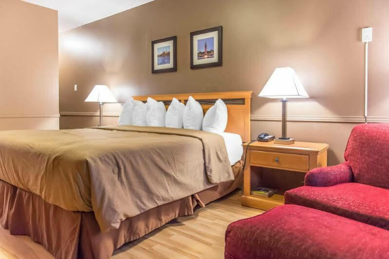 Econo Lodge Downtown Ottawa Dış mekan fotoğraf